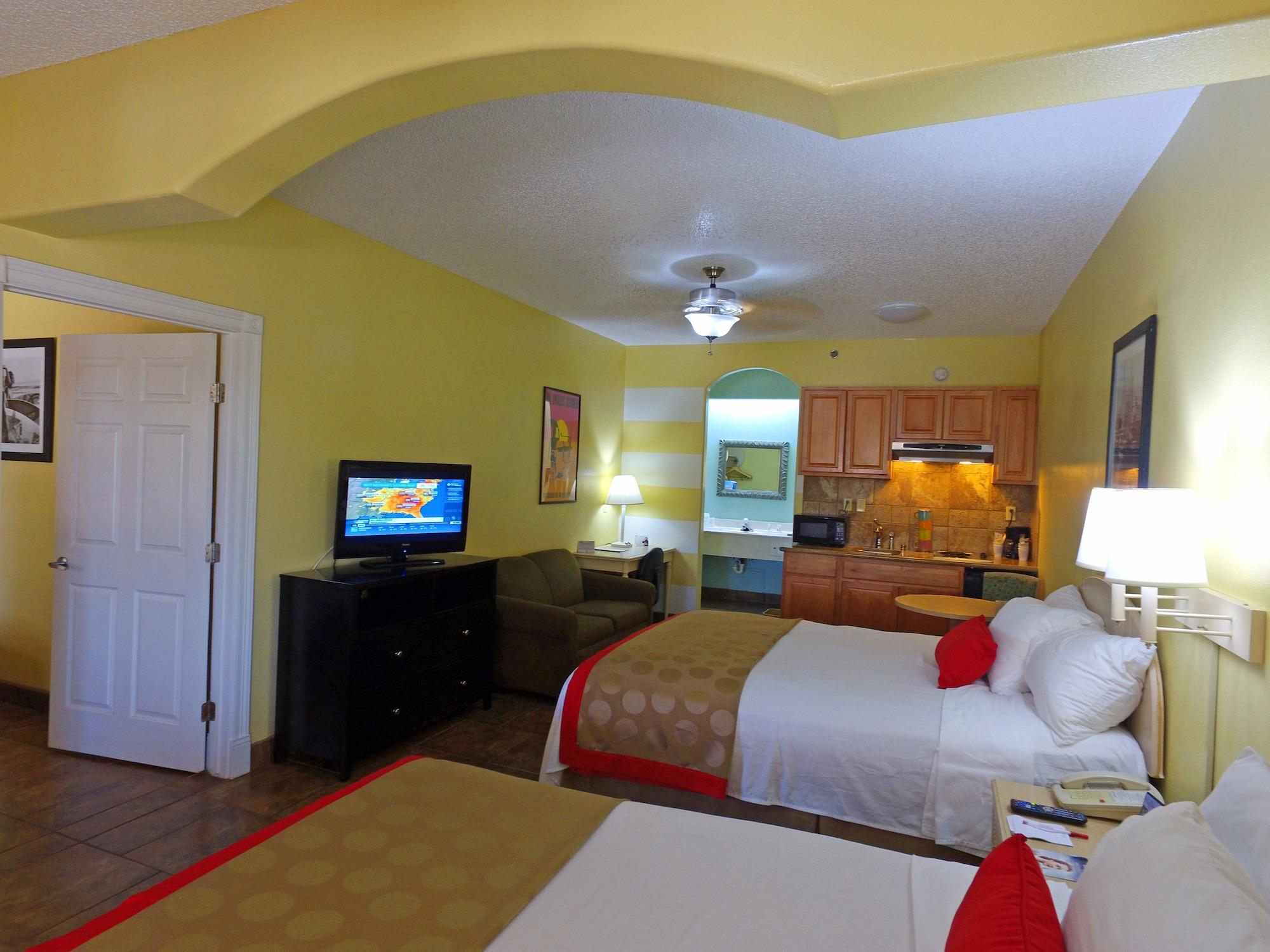 Ramada By Wyndham & Suites South Padre Island Exterior photo