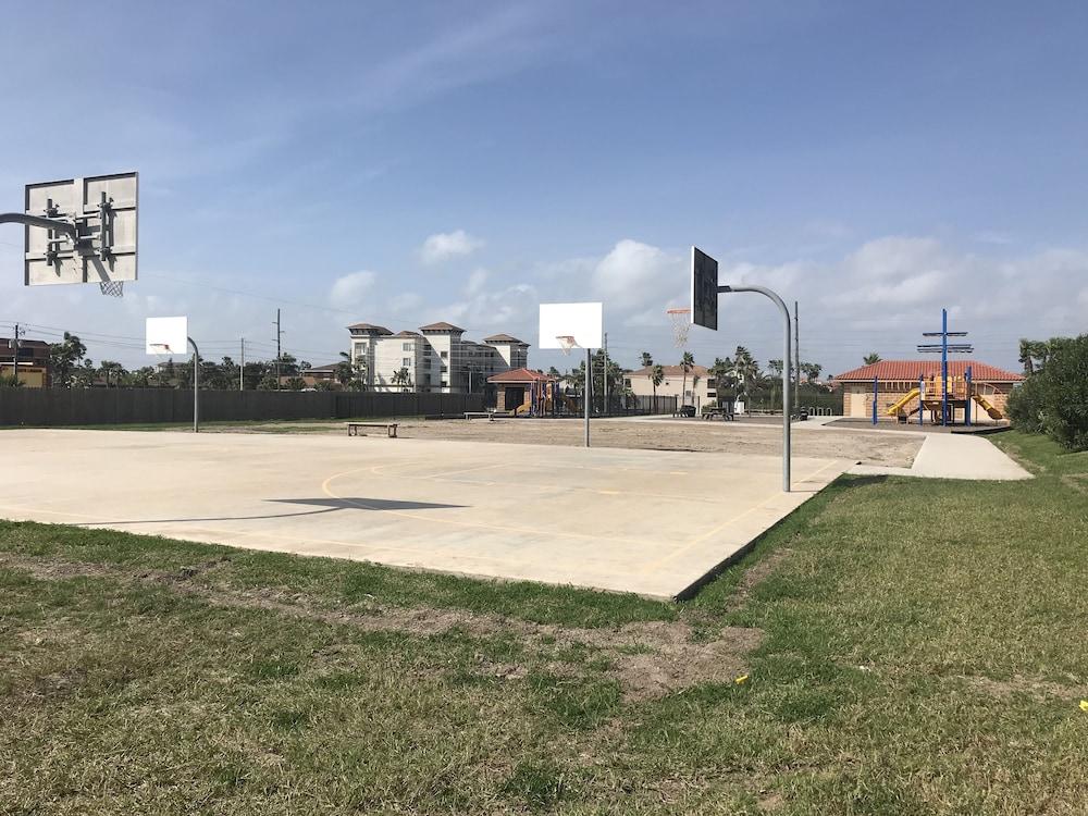 Ramada By Wyndham & Suites South Padre Island Exterior photo