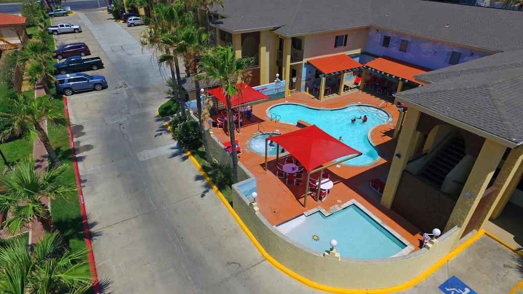 Ramada By Wyndham & Suites South Padre Island Exterior photo