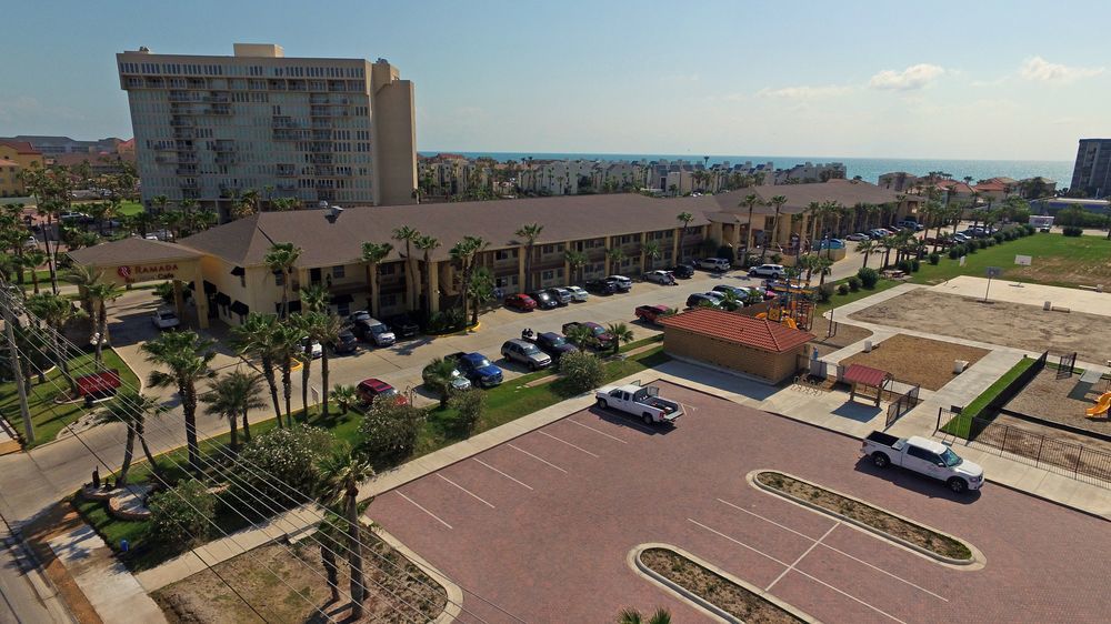 Ramada By Wyndham & Suites South Padre Island Exterior photo