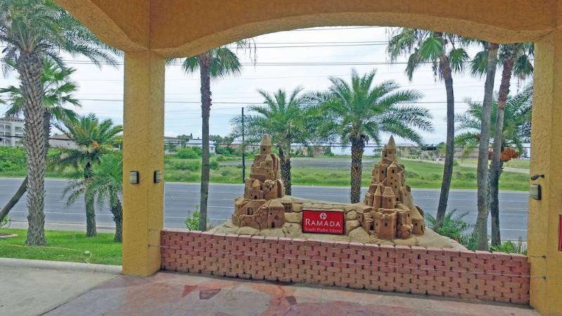 Ramada By Wyndham & Suites South Padre Island Exterior photo